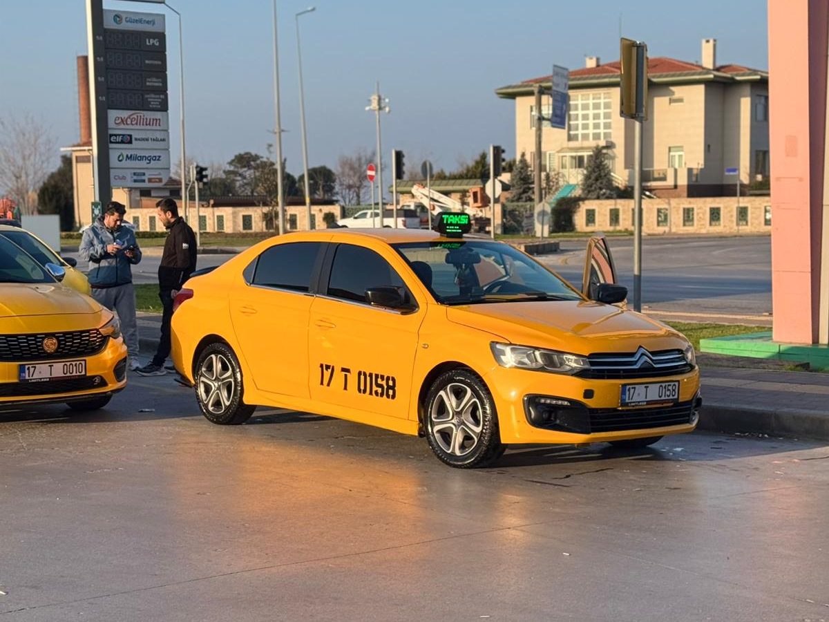 Balıkesir Koca Seyit Havalimanı Transferi: Kazdağları Kıyısından Edremit'e