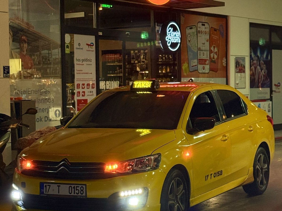 Düğün ve Özel Gün Transferi: Misafir Ulaşımını Planlamak