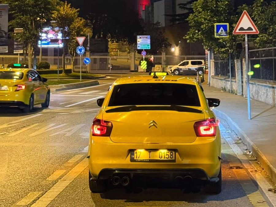 Köprü mü, Feribot mu? Çanakkale Boğazı'nı Geçerken Güzergâh Seçimi